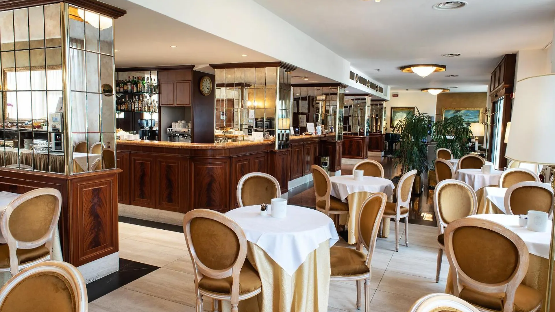 Hotel Alga Mailand Italien